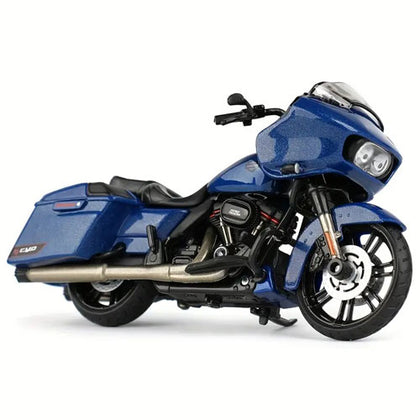 Maisto Harley Davidson Series 43 2022 CVO Road Glide 1:18 Scale Diecast Motorcycle