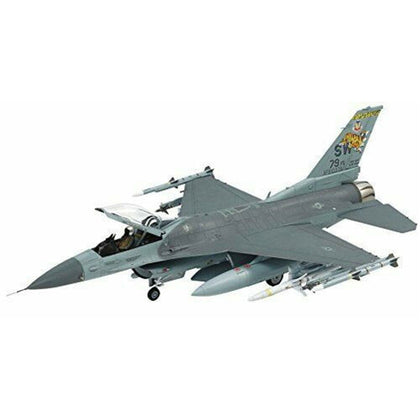 Tamiya Lockheed Martin F16CJ Block 50 Fighting Falcon Full Equipment 1:72 Scale Plastic Model Kit