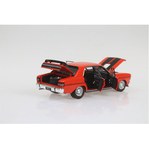 DDA Collectibles 1:24 Ford Falcon XY GTHO Phase 3 Sedan – Vermillion Fire Black – 1971 Bathurst Winner, Limited Edition
