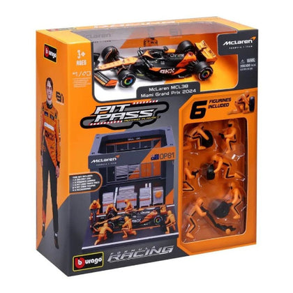 Bburago Formula Racing 2024 F1 McLaren #81 Piastri Pit Pass 1:43 Scale Diecast Vehicle Diorama Playset