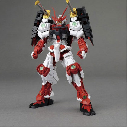 MG 1/100 SENGOKU ASTRAY GUNDAM