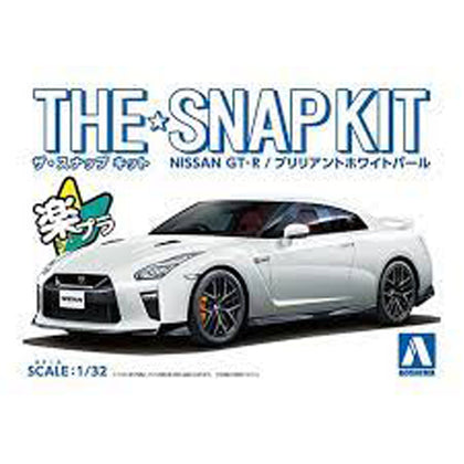 Aoshima Nissan GT-R Brilliant Pearl White 1:32 Scale Plastic Model Snap Kit