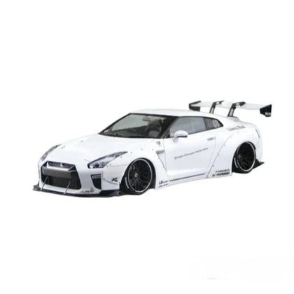 Aoshima LB.WORKS LIBERTYWALK 2007 Nissan GT-R (R35) Type 1.5 1:24 Scale Plastic Model Kit