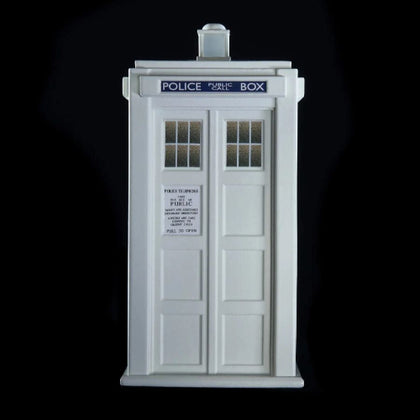 Doctor Who The Second Doctor's TARDIS Mind Robber Version 1:21 Scale Polyresin Replica