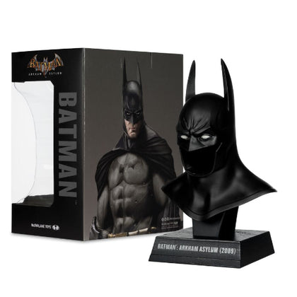 DC Comics Batman Arkham Asylum (2009) 1:3 Scale Cowl Prop Replica