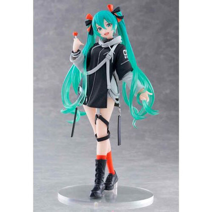 Volcaloid Hatsune Miku Fashion Punk Version TAITO Action Figure