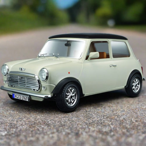 Bburago Mini Cooper 1969 1:18 Scale Diecast Vehicle – Gametraders